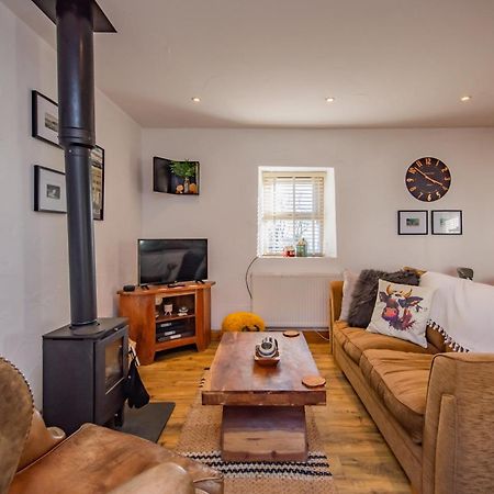 Cosy Farm Conversion In The Heart Of Pembrokeshire Maenclochog Екстериор снимка